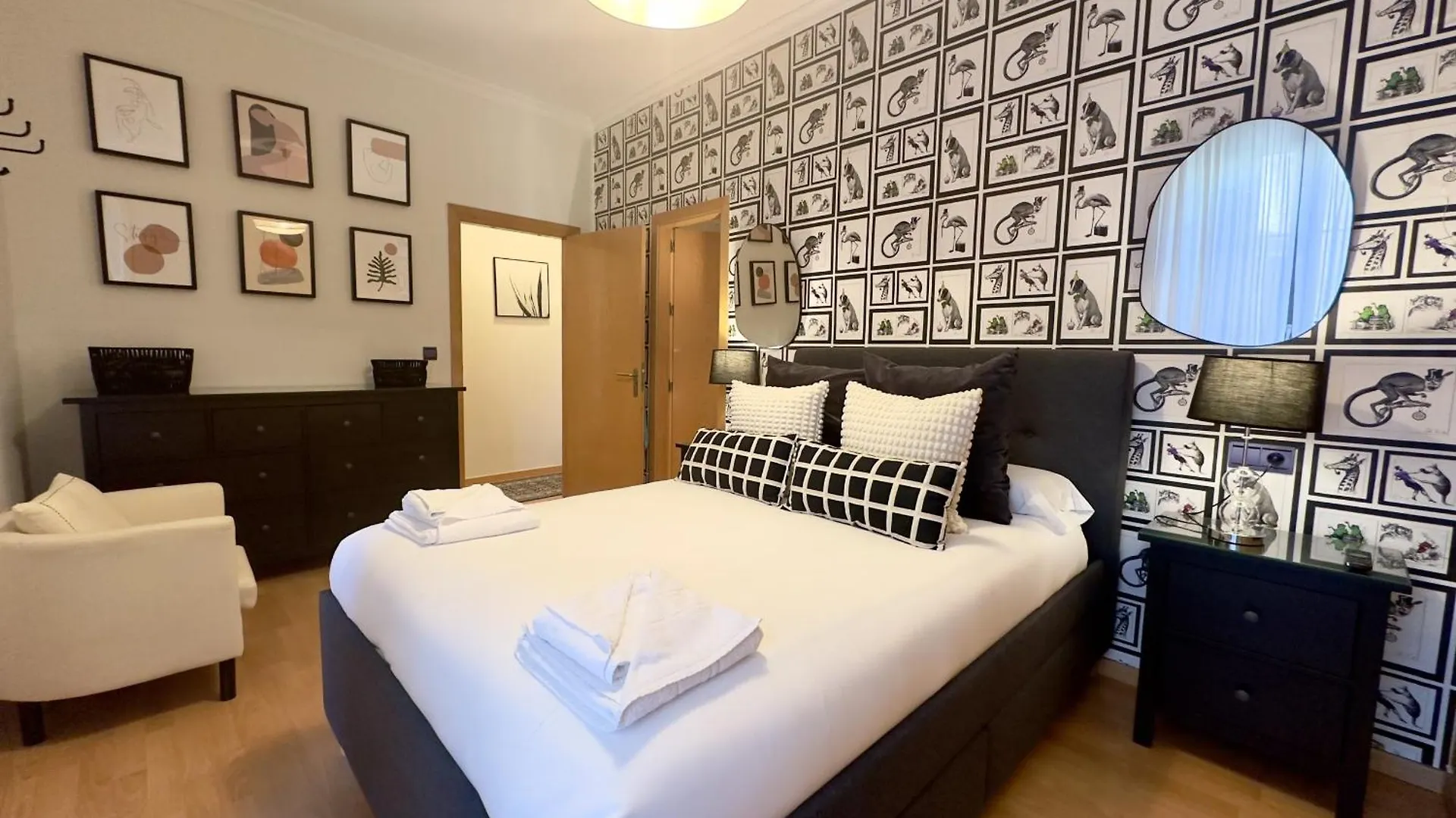Urbe10 Plaza De Uncibay 3 Bedrooms Apatment Malaga 0*,