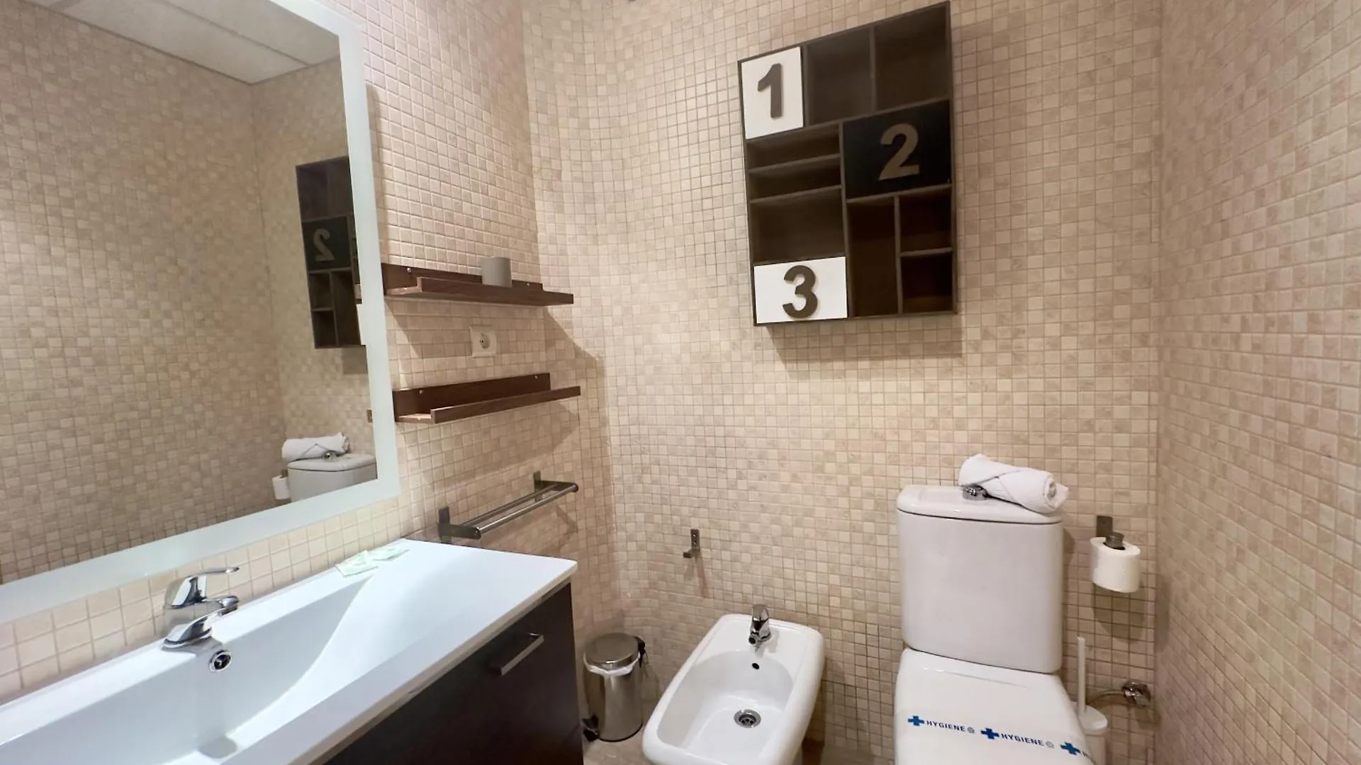 Urbe10 Plaza De Uncibay 3 Bedrooms Apatment Málaga 0*,  España